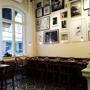 10724257_356050587896873_1515250269_n